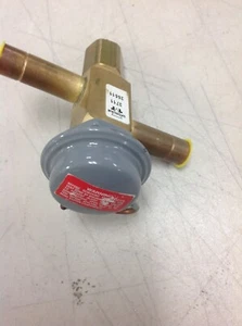 Thermostatic Expansion Valve w/o Coil 3711 25511 New - Picture 1 of 1