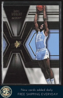 Tacones James Worthy 2014-15 SPx #22 Carolina del Norte alquitranados Foto 1 de 2