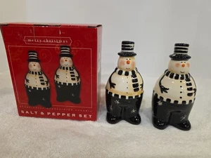 NIB CIC Christmas Snowman Salt & Pepper Shakers Black White Striped Scarfs NEW - Picture 1 of 9