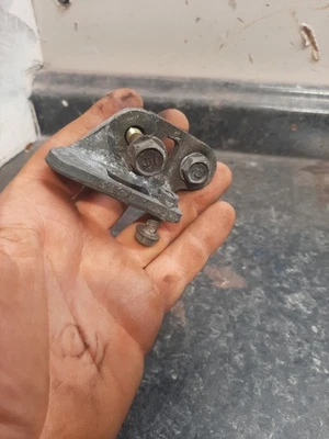 Soporte de montaje del alternador Honda Odyssey Accord 3,0 l con pernos OEM Foto 1 de 3