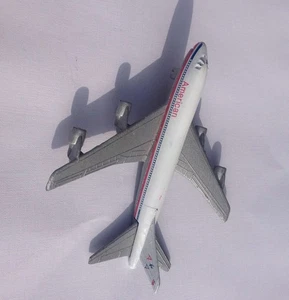 Avion métal miniature Boeing 747 Américan Air Line | Bon état - Picture 1 of 3