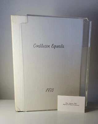 Constitucion Espanola 1978 First Limited Edicion Principe on Thread Paper - Image 1 of 4