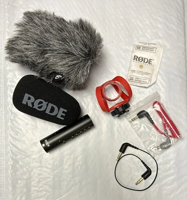 RODE VideoMicro II Ultra-Compact On-Camera Microphone | No Original Packaging - Image 1 of 4