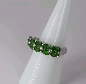Impresionante Anillo de Media Eternidad Piedra Verde Plata de Ley 925 Talla O Regalo Regalo - Imagen 1 de 8