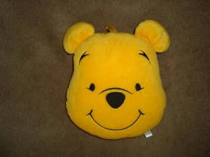 Winnie The Pooh Head Small play Plush Pillow 8" With Cord loop for hanging - Imagen 1 de 4