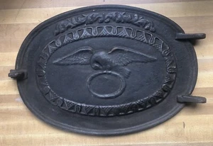 ANTIQUE CAST IRON STOVE DOOR OVAL With EAGLE 13" x 9 1/2" Vintage - Picture 1 of 6