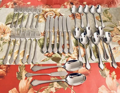 Cubiertos de acero inoxidable ONEIDA Rogers NIEBLA DE VERANO brillo de otoño 32 piezas servicio para 6 - Imagen 1 de 4