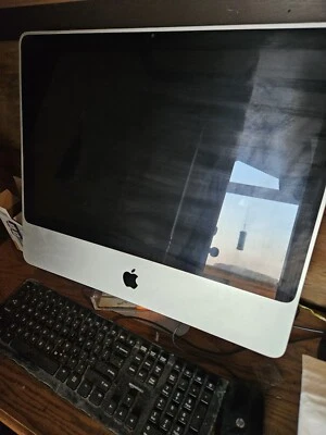 Apple iMac 20" Desktop - MC015LLC (June, 2009) - Image 1 of 4