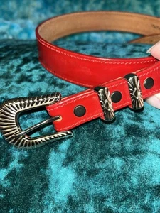 Ladies red Leather ? western Nallas belt silver buckle 31” - Picture 1 of 17
