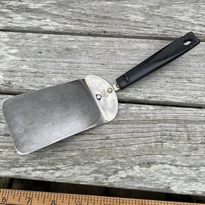 EKCO 9" Short Spatula Solid Flipper Stainless Black Corn Cob Handle Vintage USA - Picture 1 of 10