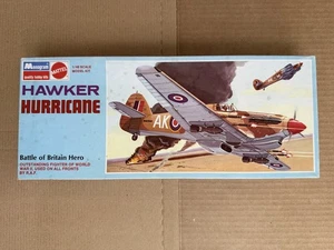 Monogram Mattel 1/48 #6802 Hawker Hurricane Vintage Model Kit. - Picture 1 of 10