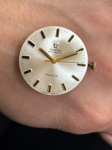 Omega esfera y movimiento automático Cal.552 hecho en Suiza 24 joyas funcionando - Imagen 1 de 14