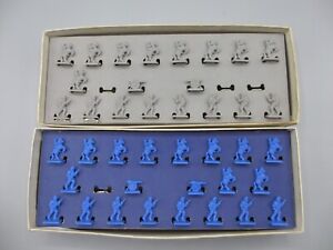 Civil War Plastic Soldiers 1 Inch 21 Blue & 19 Grey in Box Game Unknown