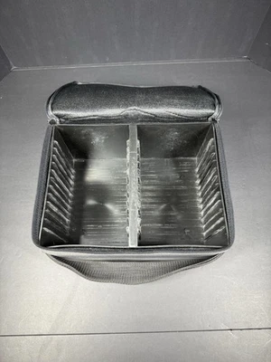 CASE LOGIC 30 CD CARRYING STORAGE TOTE w/Straps Wall Mount Nylon for Music DJ - Image 1 of 4