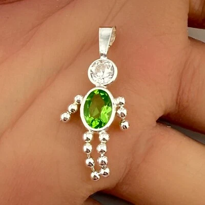 Vintage 925 Sterling Silver Peridot August Birthstone Boy Pendant (1.1g) - Image 1 of 4