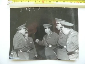URSS MANIOBRAS OESTE-81 ALTOS CARGOS DE EJERCITO (Foto 1) - Imagen 1 de 2