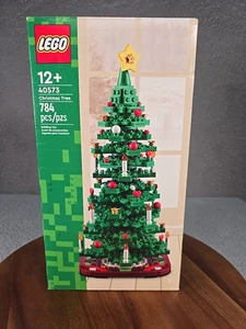 LEGO Christmas Tree 40573 Collectible Holiday Decor 784 pcs Kid/Adults -Box Dmg - Picture 1 of 6