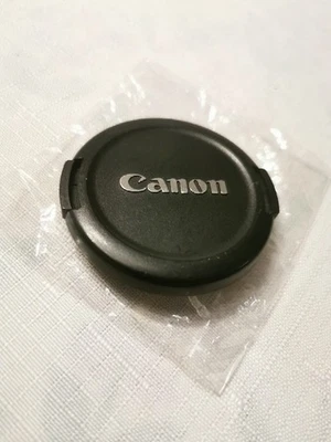 Vintage Canon E-52mm Japan Camera Front Lens Squeeze Cap For 52mm Black - Image 1 of 4