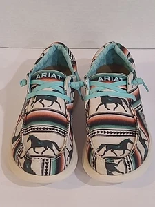 Ariat Women's Hilo Wildhorse Serape Print 10047019 Pre-Owned Size 6.5 - Picture 1 of 11