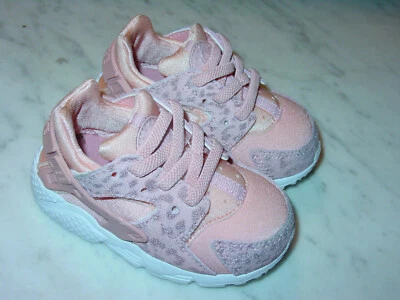 2017 Nike Huarache Run SE Coral Polvo de estrellas/rosa óxido zapatos para niños pequeños talla 5C Foto 1 de 4