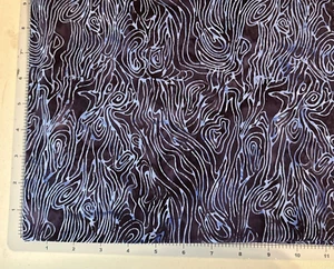 Baumwollbatik mit Holzmaserung und marineblauem Stoff. 1 Yard - Bild 1 von 1