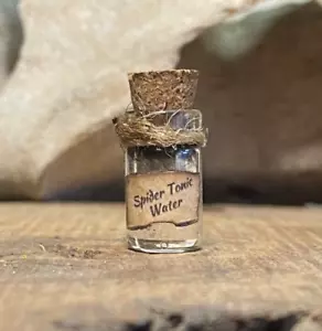 Poción miniatura para casa de muñecas, 1:12 Halloween bruja embrujada jardín de hadas, araña - Imagen 1 de 10