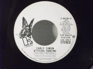 Carly Simon,elektra 45246,"Attitude Dancing",US,7" 45,1975 PROMO pop rock, Mint - Picture 1 of 2