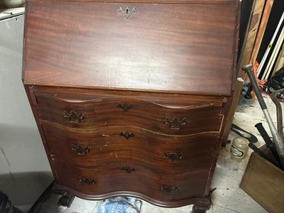 Antique Secretary Desk - Mahogany 3 Drawers with Key Lock - Image 1 of 4