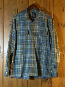 Mountain Hardwear Men's XL Plaid Button Up Flannel Hiking Outdoor Camp Shirt - Picture 1 of 7