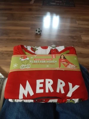 The Grinch Dr Seuss Holiday Womens Pajama Set XL Red White Green Long Sleeve - Image 1 of 3
