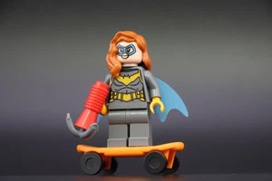 LEGO® Batgirl Minifig sh0658 DC Super Heroes Orange Skate Board 76160 76180 - Picture 1 of 5
