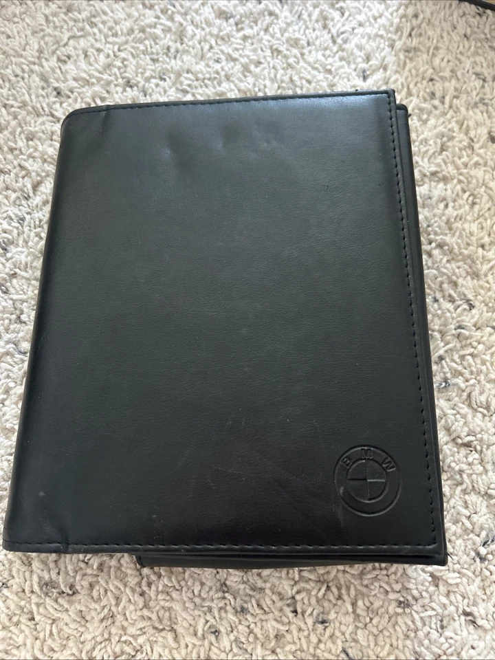 Owners Manual Bmw, 2011 X5 X5Mx6M ￼ - Imagem 1 de 4