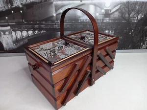 Alter kleiner Holz Nähkasten mit Inhalt 36x20x19cm im Deckel Stoffeinlage - Bild 1 von 15