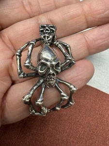 Spider Skull Pendant 925 STERLING SILVER Skull Biker Gothic Detail Bail N Bottom - Picture 1 of 12