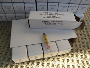 LOT OF 12 PCS SPECIAL PRICE FOR THE RAYTHEON JAN 6418 NEW IN BOX. UNUSED. - Picture 1 of 10