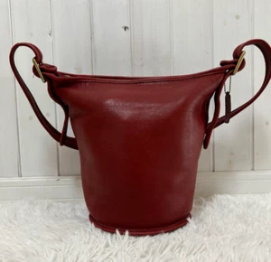 Beauty COACH Old Coach Shoulder Bag Red Leather Bucket Shoulder Duffel Sack Mo - Picture 1 of 9