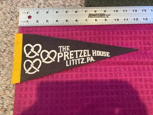 Vintage The Pretzel House Lititz Pennsylvania Souvenir Pennant BAKERY -Ship Fast - Picture 1 of 5