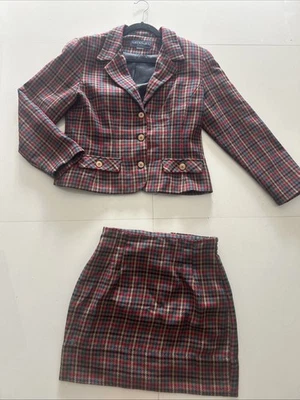 Conjunto falda y chaqueta mujer talla 6 Foto 1 de 4