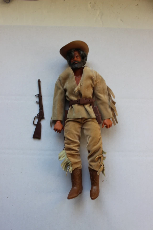Figura BIG JIM MATTEL Karl May - Cow Boy " Old Fire hand - Gripping Hand" Foto 1 de 4