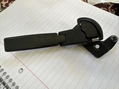 1986-92 BMW E30 conversível trava superior alça lado direito do passageiro 325iC 318iC - Imagem 1 de 4