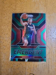 2022-23 Panini Prizm Nikola Jovic #17 Rookie Emergent Miami Heat - Picture 1 of 2
