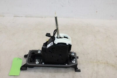 Audi A3 S3 2016-2020 palanca de cambios automática OEM JH99 Foto 1 de 4