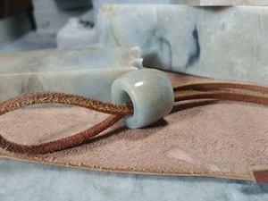 Burma Jadeit Perle x aus grober Burma Jade Platte - Bild 1 von 21