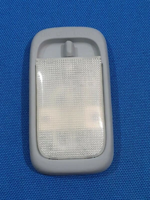 TOYOTA FORTUNER HILUX VIGO INTERIOR DOME CABIN LIGHT LAMP ASSY - Image 1 of 4