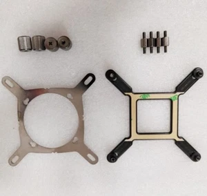 Fixations de support pour Corsair H100i/H150i RGB Pro Series AM4 12/13 Gen LGA1700 - Photo 1/11
