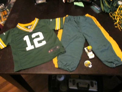 Green Bay Packers BABY #12 RODGERS JERSEY & PANTS SZ. 18-MTHS,#12 1996 CAR,RING - Image 1 of 4