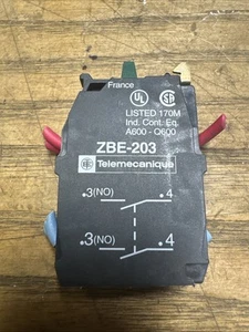 Schneider ZBE-203 Double Contact Block DPST-2NO 2 Pole 120VAC 10A 22JS2823-G11 - Picture 1 of 4