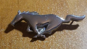 Vintage Mustang Emblem - Picture 1 of 4