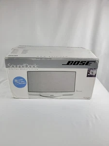 Bose SoundDock Digital Music System - White - Open Box - Tested & Working - Picture 1 of 14