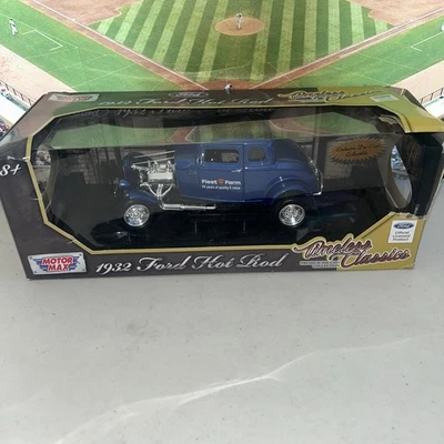 New Rare Motor Max 1:18 1932 Ford Five Window Coupe Blue Fleet Farm Exclusive - Image 1 of 4